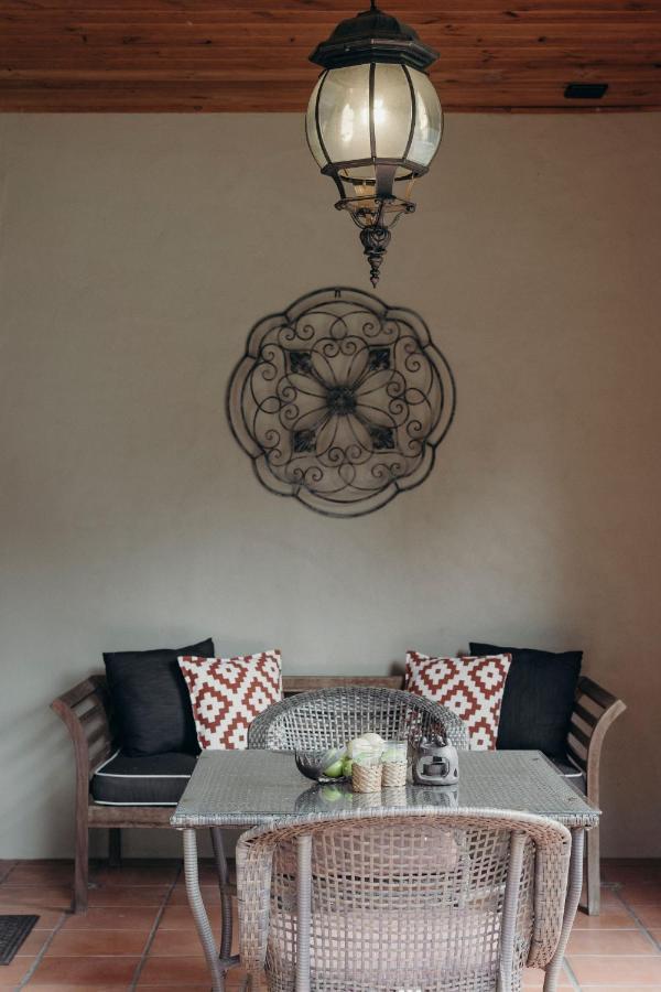 Casa La Vina Pokolbin - Romantic Villas With Outdoor Hot Tubs And Fireplaces Exterior photo