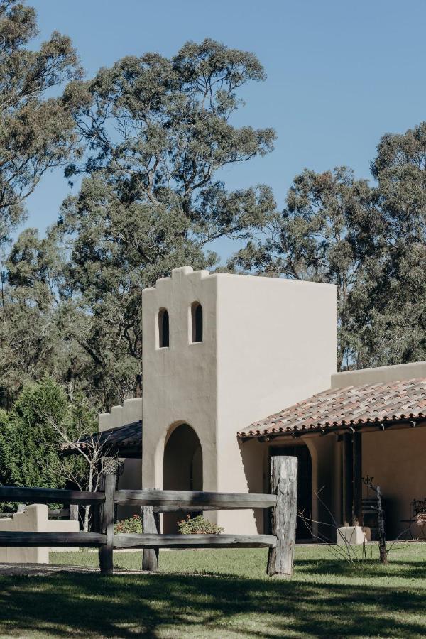 Casa La Vina Pokolbin - Romantic Villas With Outdoor Hot Tubs And Fireplaces Exterior photo