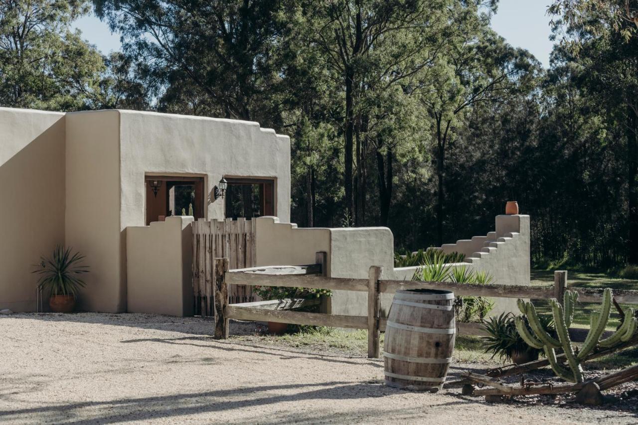 Casa La Vina Pokolbin - Romantic Villas With Outdoor Hot Tubs And Fireplaces Exterior photo