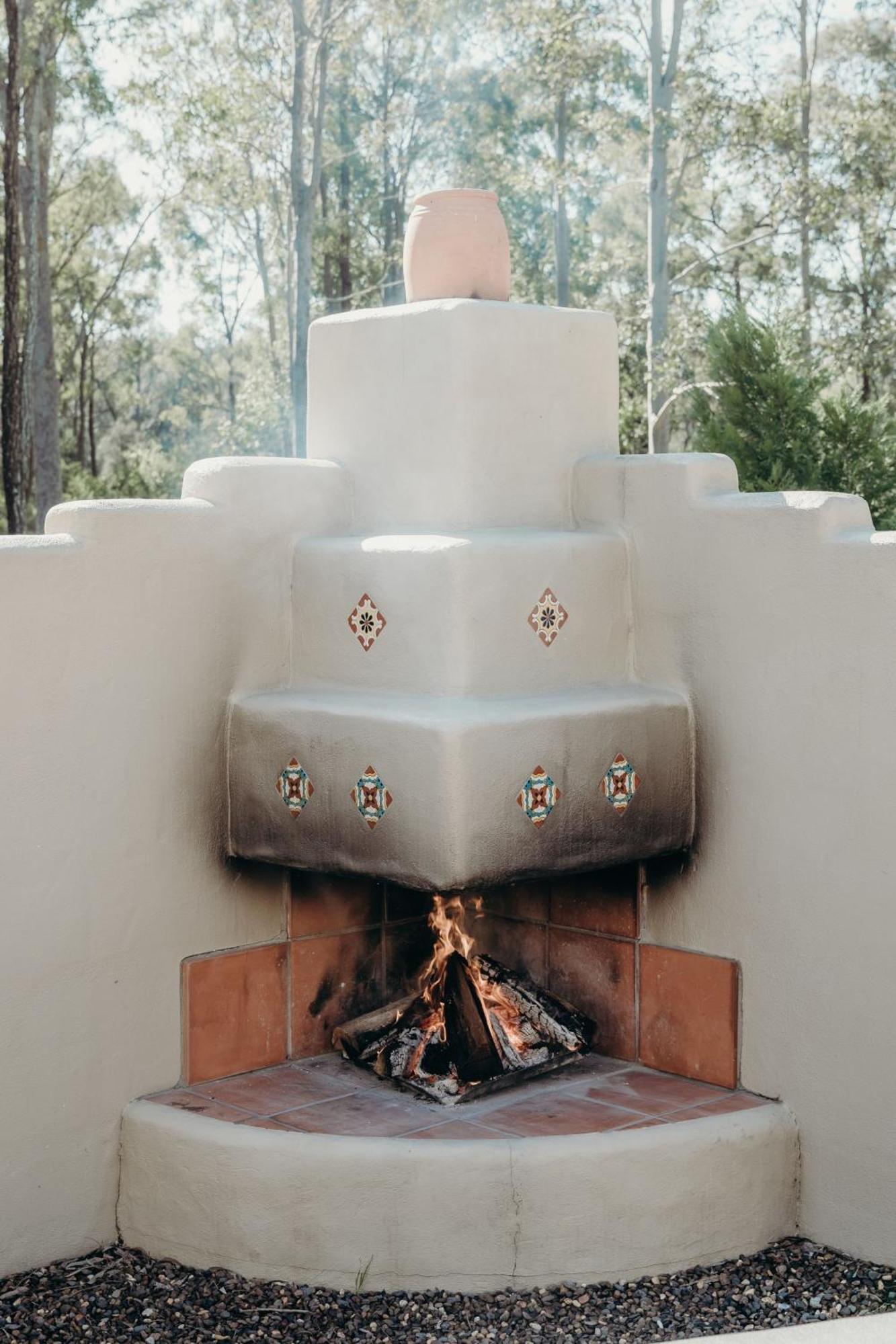 Casa La Vina Pokolbin - Romantic Villas With Outdoor Hot Tubs And Fireplaces Exterior photo